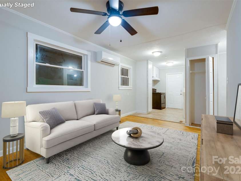 1813 Younger Avenue, Statesville, NC 28677.  MLS# CAR4254869, YatesRealty ID 27802. 