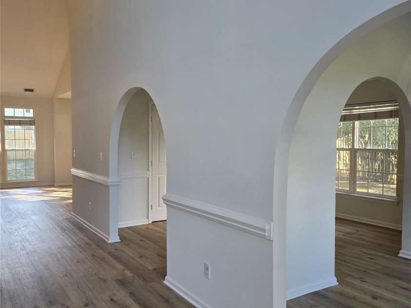 8800 Cavonnier Lane, Charlotte, NC 28216.  MLS# CAR4417973, YatesRealty ID 27802. 
