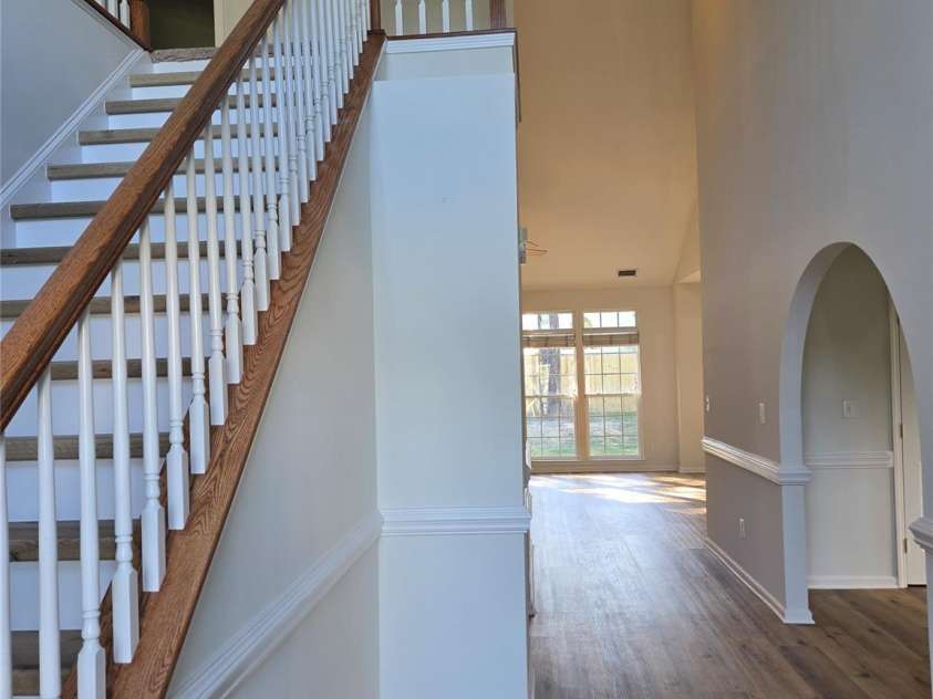 8800 Cavonnier Lane, Charlotte, NC 28216.  MLS# CAR4417973, YatesRealty ID 27802. 