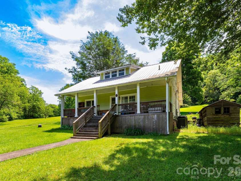 329 Fork Road, Barnardsville, NC 28709.  MLS# CAR4377816, YatesRealty ID 27803. 