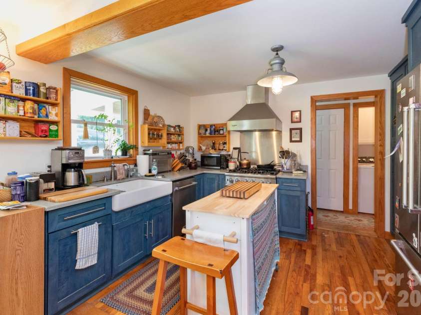 329 Fork Road, Barnardsville, NC 28709.  MLS# CAR4377816, YatesRealty ID 27803. 