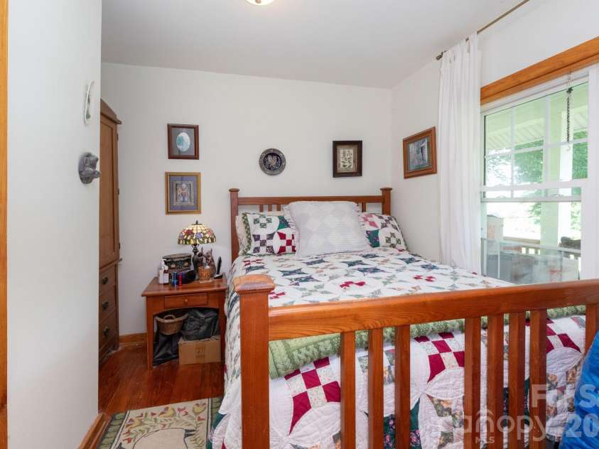 329 Fork Road, Barnardsville, NC 28709.  MLS# CAR4377816, YatesRealty ID 27803. 