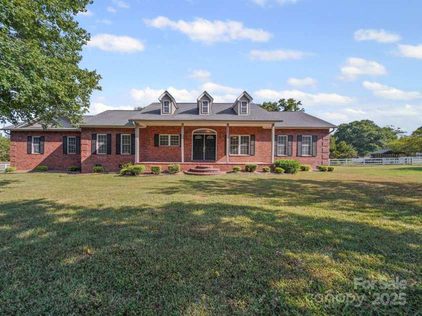 182 Meek Road, Gastonia, NC 28056.  MLS# CAR4284917, YatesRealty ID 27804. 