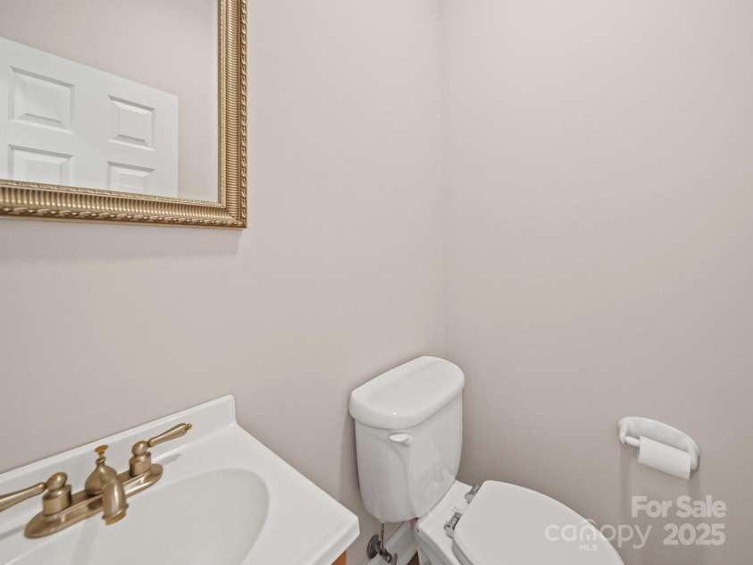 182 Meek Road, Gastonia, NC 28056.  MLS# CAR4284917, YatesRealty ID 27804. 