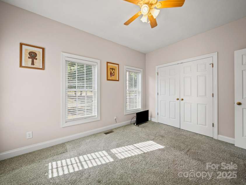 182 Meek Road, Gastonia, NC 28056.  MLS# CAR4284917, YatesRealty ID 27804. 