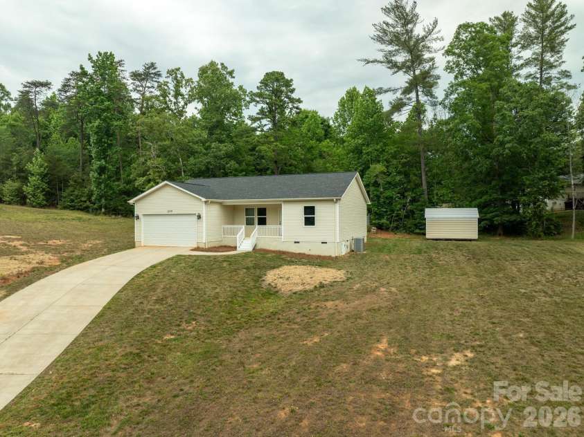 2119 South Road, Morganton, NC 28655.  MLS# CAR4385767, YatesRealty ID 27806. 