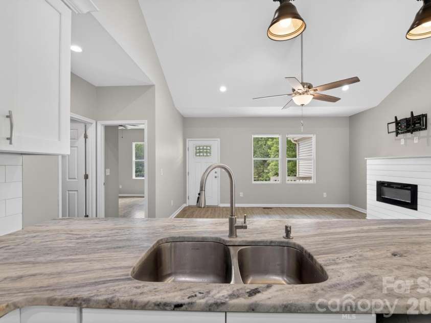 2119 South Road, Morganton, NC 28655.  MLS# CAR4385767, YatesRealty ID 27806. 