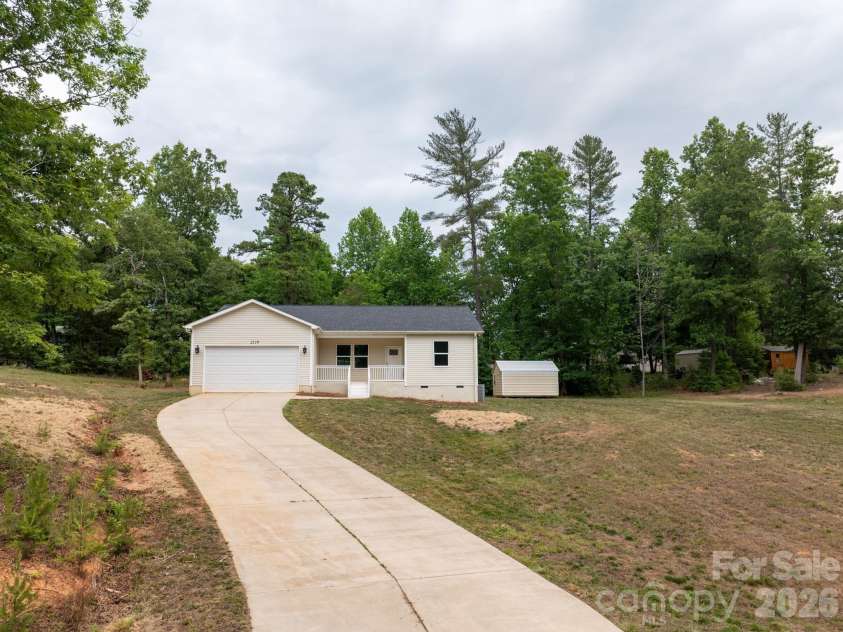 2119 South Road, Morganton, NC 28655.  MLS# CAR4385767, YatesRealty ID 27806. 