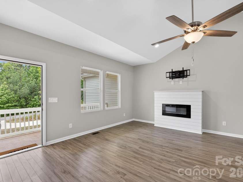 2119 South Road, Morganton, NC 28655.  MLS# CAR4385767, YatesRealty ID 27806. 