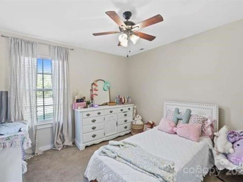 216 Sweetgrass Drive, Chesnee, SC 29323.  MLS# CAR4285130, YatesRealty ID 27807. 