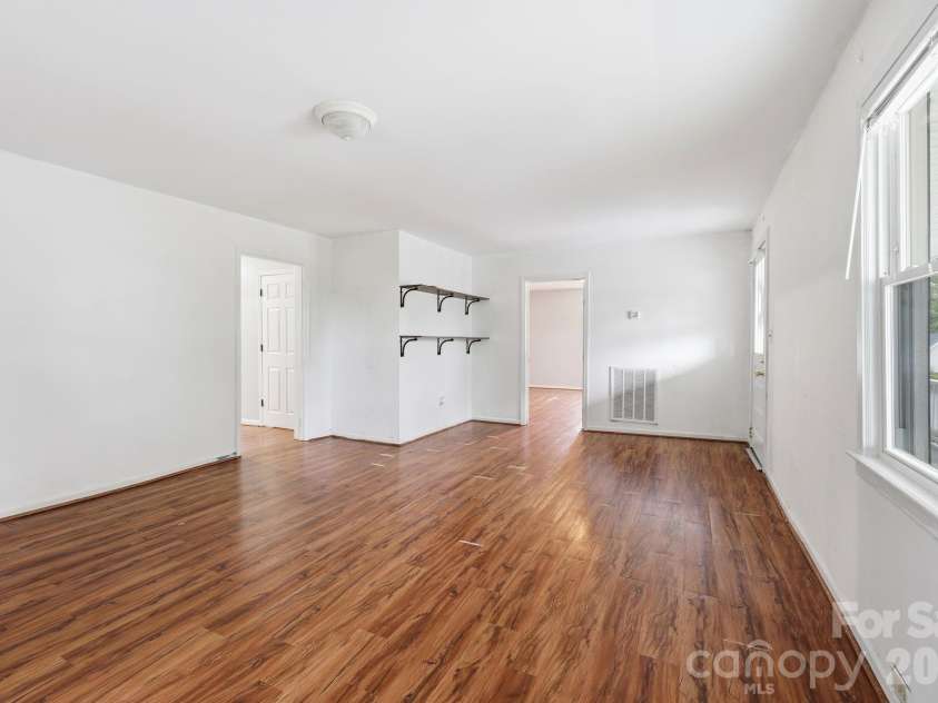904 Mill Street, Albemarle, NC 28001.  MLS# CAR4386071, YatesRealty ID 27807. 