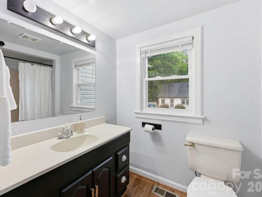 904 Mill Street, Albemarle, NC 28001.  MLS# CAR4386071, YatesRealty ID 27807. 