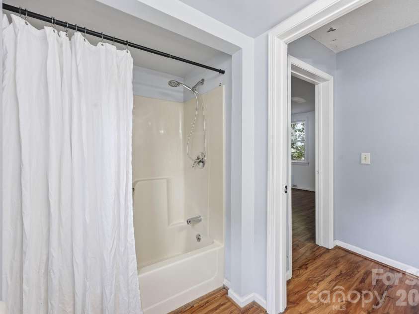 904 Mill Street, Albemarle, NC 28001.  MLS# CAR4386071, YatesRealty ID 27807. 