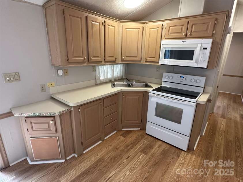 109 Hummingbird Circle, New London, NC 28127.  MLS# CAR4282054, YatesRealty ID 27810. 