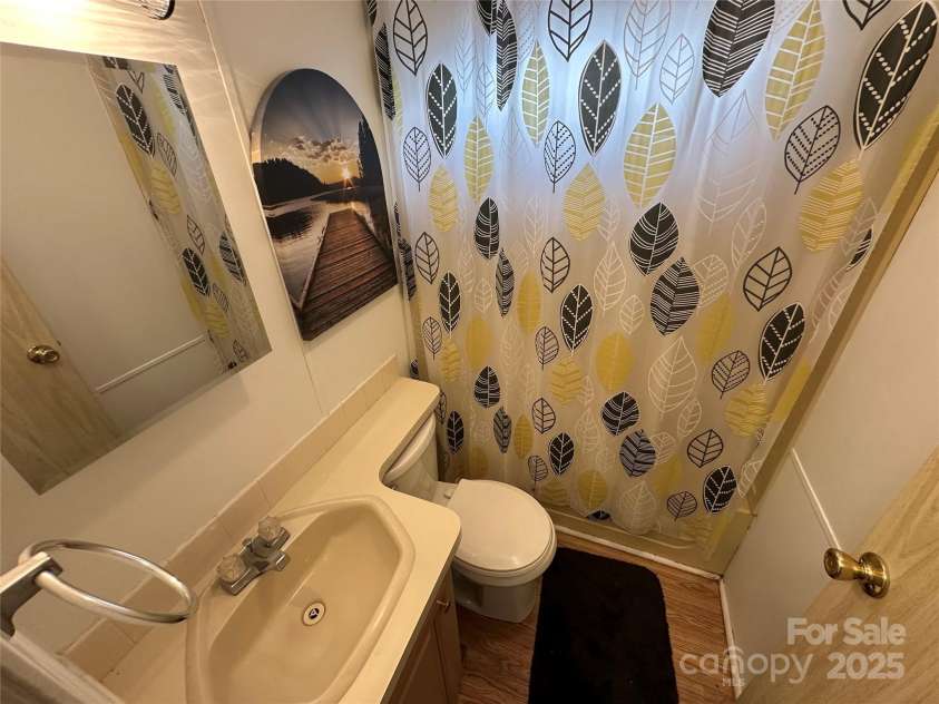 109 Hummingbird Circle, New London, NC 28127.  MLS# CAR4282054, YatesRealty ID 27810. 