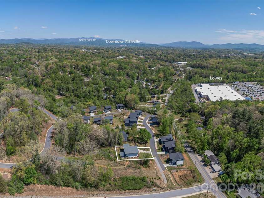 206 Torch Light Way, Asheville, NC 28806.  MLS# CAR4373373, YatesRealty ID 27810. 