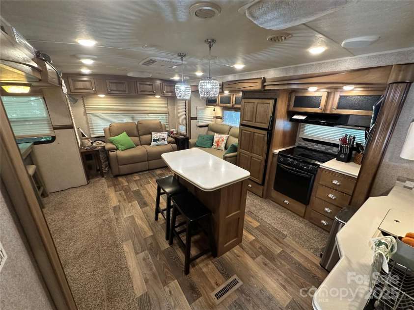 117 Pier Avenue, New London, NC 28127.  MLS# CAR4282074, YatesRealty ID 27811. 