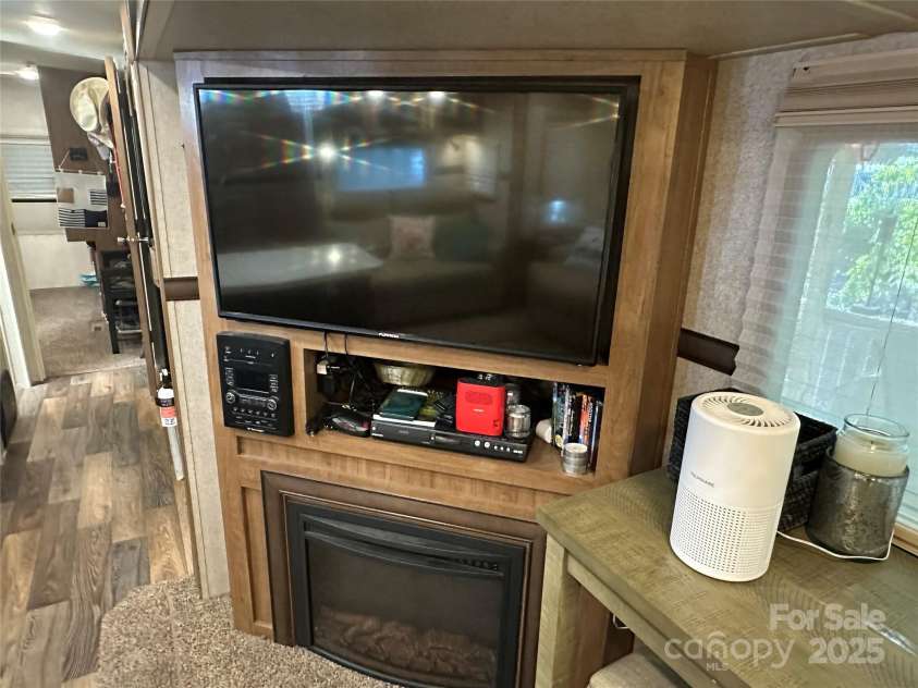 117 Pier Avenue, New London, NC 28127.  MLS# CAR4282074, YatesRealty ID 27811. 