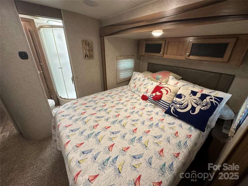 117 Pier Avenue, New London, NC 28127.  MLS# CAR4282074, YatesRealty ID 27811. 