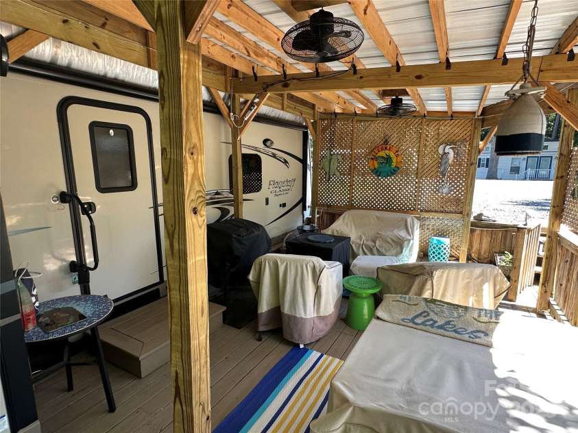 117 Pier Avenue, New London, NC 28127.  MLS# CAR4282074, YatesRealty ID 27811. 