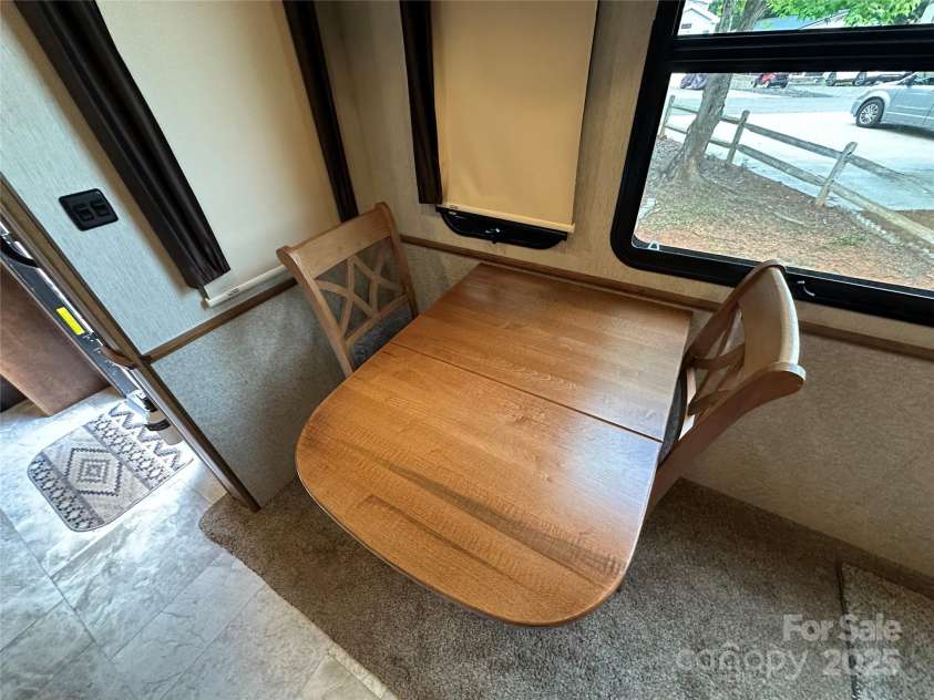 101 Marina Drive, New London, NC 28127.  MLS# CAR4282092, YatesRealty ID 27812. 