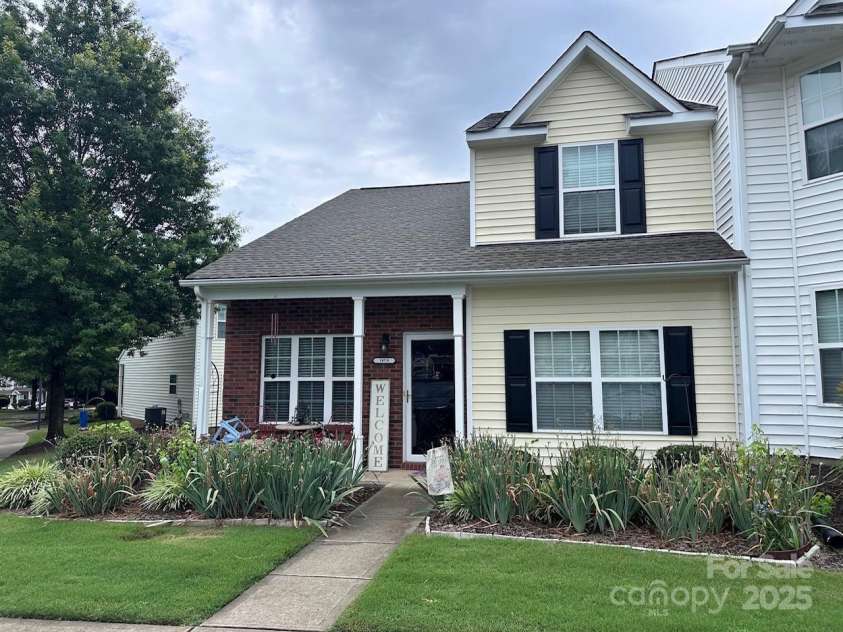 147 Limerick Road, Mooresville, NC 28115.  MLS# CAR4278927, YatesRealty ID 27814. GREAT LOCATION