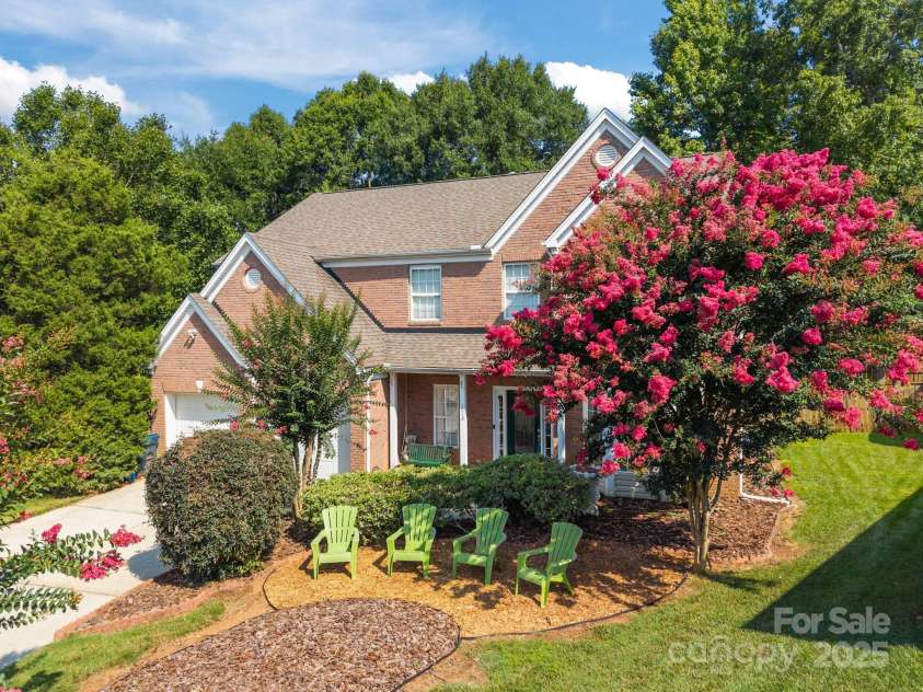 1012 Bancroft Court, Fort Mill, SC 29707.  MLS# CAR4265965, YatesRealty ID 27815. 