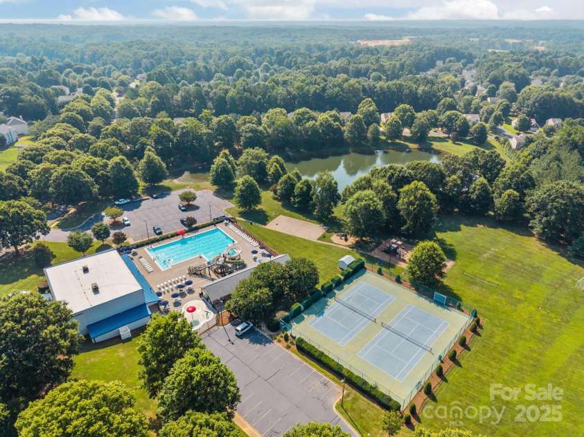 1012 Bancroft Court, Fort Mill, SC 29707.  MLS# CAR4265965, YatesRealty ID 27815. 