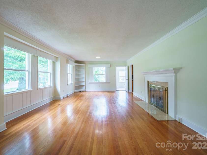 91 Hwy 16 Highway, Taylorsville, NC 28681.  MLS# CAR4180666, YatesRealty ID 27816. 