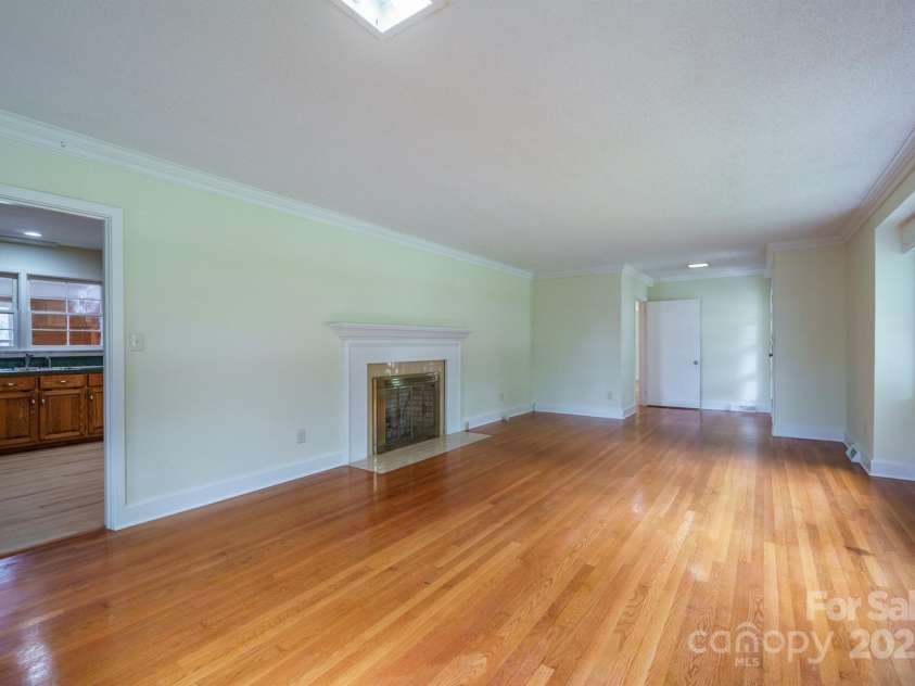 91 Hwy 16 Highway, Taylorsville, NC 28681.  MLS# CAR4180666, YatesRealty ID 27816. 