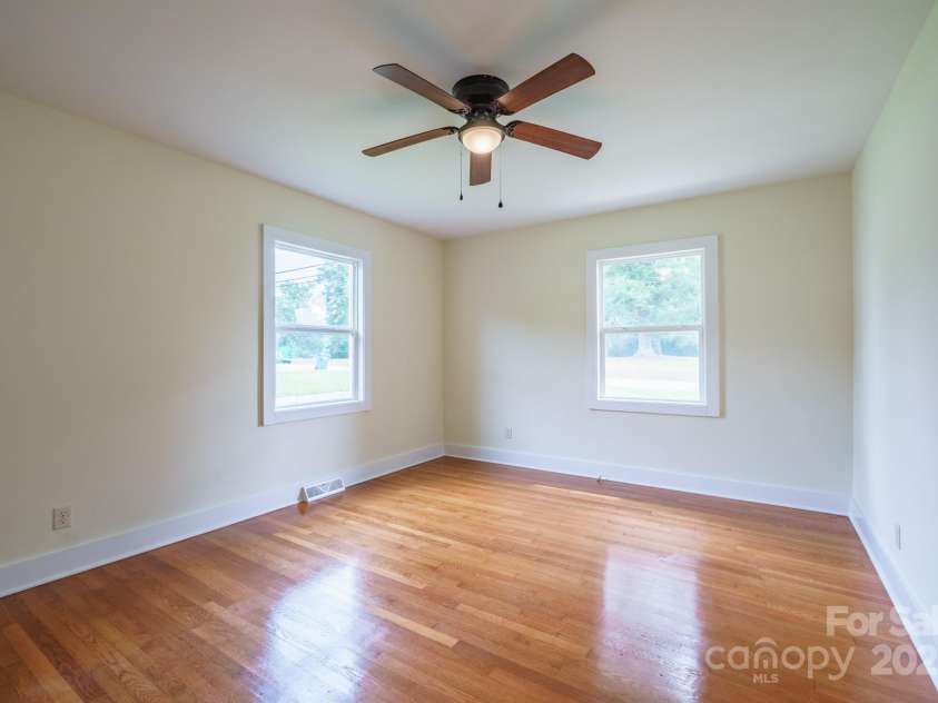 91 Hwy 16 Highway, Taylorsville, NC 28681.  MLS# CAR4180666, YatesRealty ID 27816. 