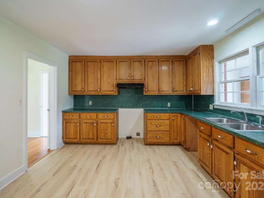 91 Hwy 16 Highway, Taylorsville, NC 28681.  MLS# CAR4180666, YatesRealty ID 27816. 