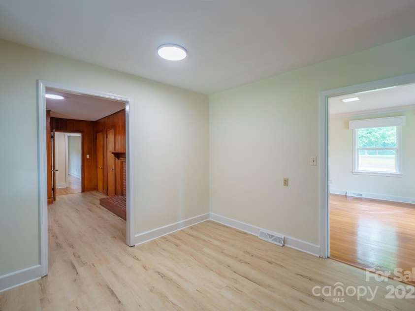 91 Hwy 16 Highway, Taylorsville, NC 28681.  MLS# CAR4180666, YatesRealty ID 27816. 