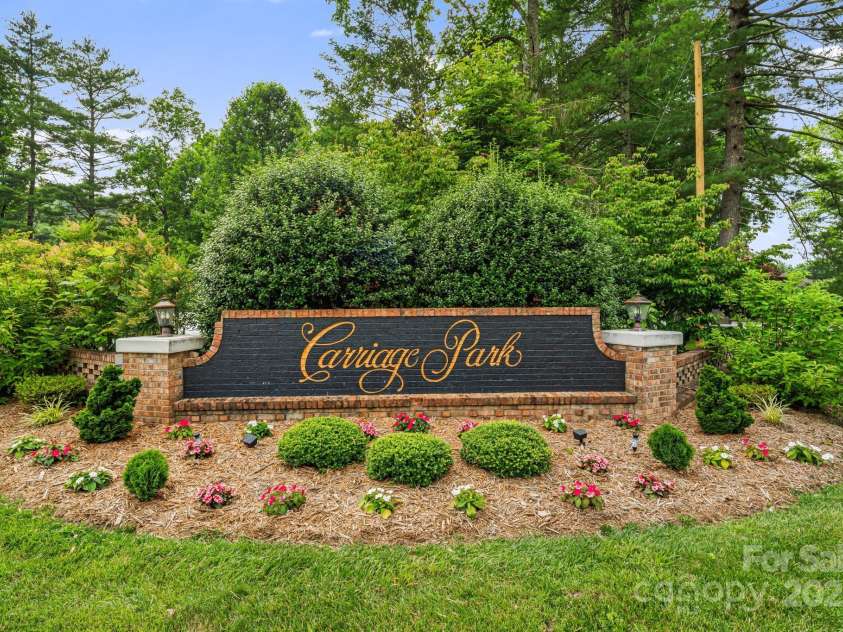 609 Carriage Commons Drive, Hendersonville, NC 28791.  MLS# CAR4271397, YatesRealty ID 27819. 