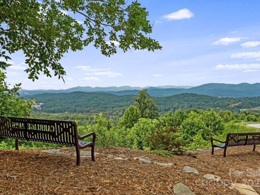 609 Carriage Commons Drive, Hendersonville, NC 28791.  MLS# CAR4271397, YatesRealty ID 27819. 