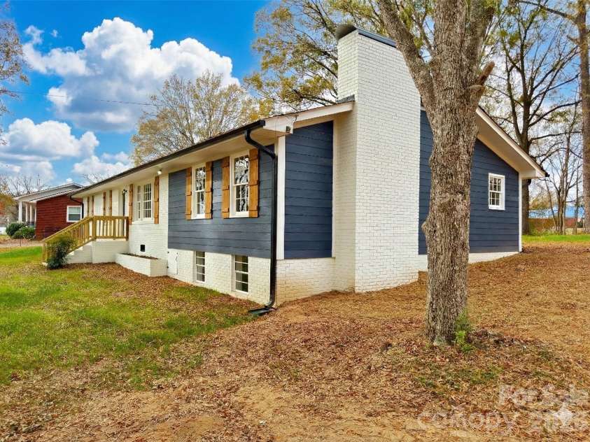 221 Pecan Drive, Oakboro, NC 28129.  MLS# CAR4325429, YatesRealty ID 2782. Sky Virtually Stage