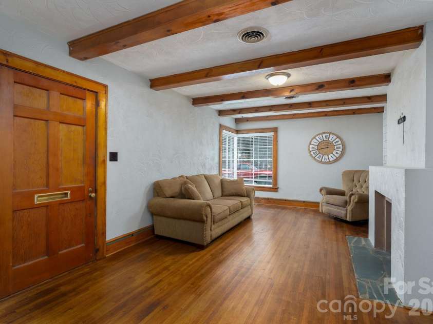 745 Carolyn Drive, Concord, NC 28025.  MLS# CAR4304262, YatesRealty ID 2782. 