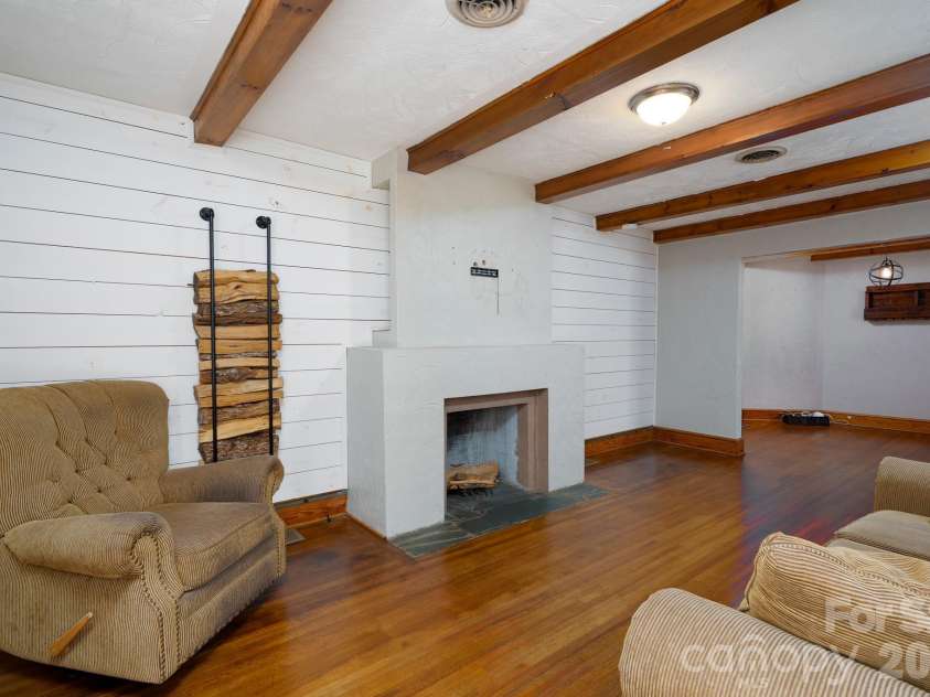 745 Carolyn Drive, Concord, NC 28025.  MLS# CAR4304262, YatesRealty ID 2782. 