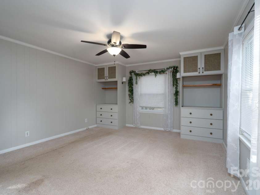 745 Carolyn Drive, Concord, NC 28025.  MLS# CAR4304262, YatesRealty ID 2782. 