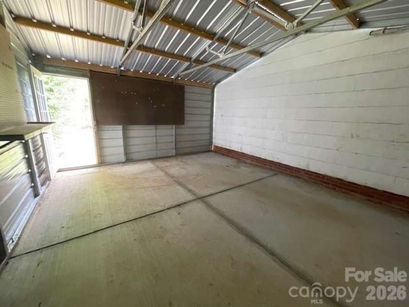 745 Carolyn Drive, Concord, NC 28025.  MLS# CAR4304262, YatesRealty ID 2782. 