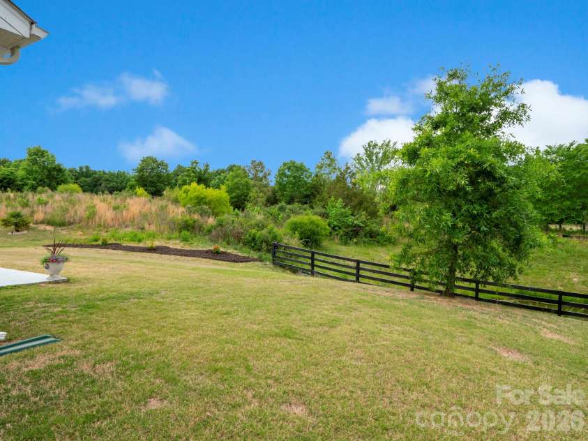 4327 Bent Green Lane, Monroe, NC 28112.  MLS# CAR4351483, YatesRealty ID 27820. 