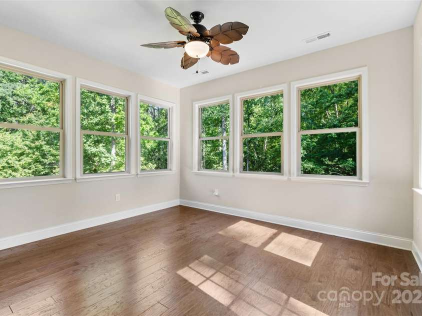 15210 Pavilion Valley Circle, Huntersville, NC 28078.  MLS# CAR4245439, YatesRealty ID 27822. 