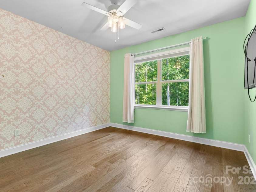 15210 Pavilion Valley Circle, Huntersville, NC 28078.  MLS# CAR4245439, YatesRealty ID 27822. 
