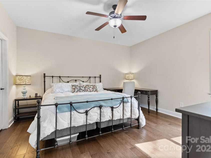 15210 Pavilion Valley Circle, Huntersville, NC 28078.  MLS# CAR4245439, YatesRealty ID 27822. 