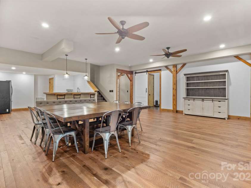 15210 Pavilion Valley Circle, Huntersville, NC 28078.  MLS# CAR4245439, YatesRealty ID 27822. 