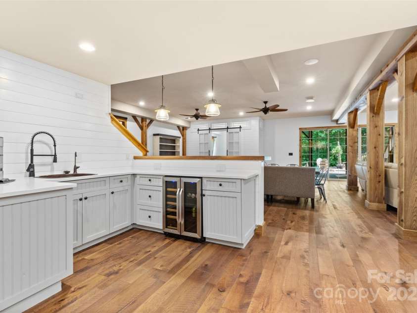 15210 Pavilion Valley Circle, Huntersville, NC 28078.  MLS# CAR4245439, YatesRealty ID 27822. 