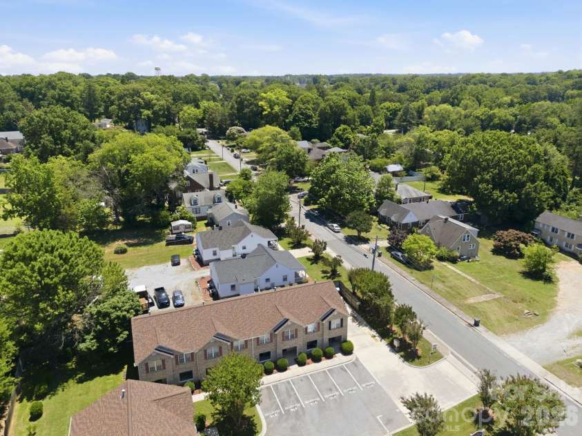 806 Maupin Avenue, Salisbury, NC 28144.  MLS# CAR4385180, YatesRealty ID 27822. 