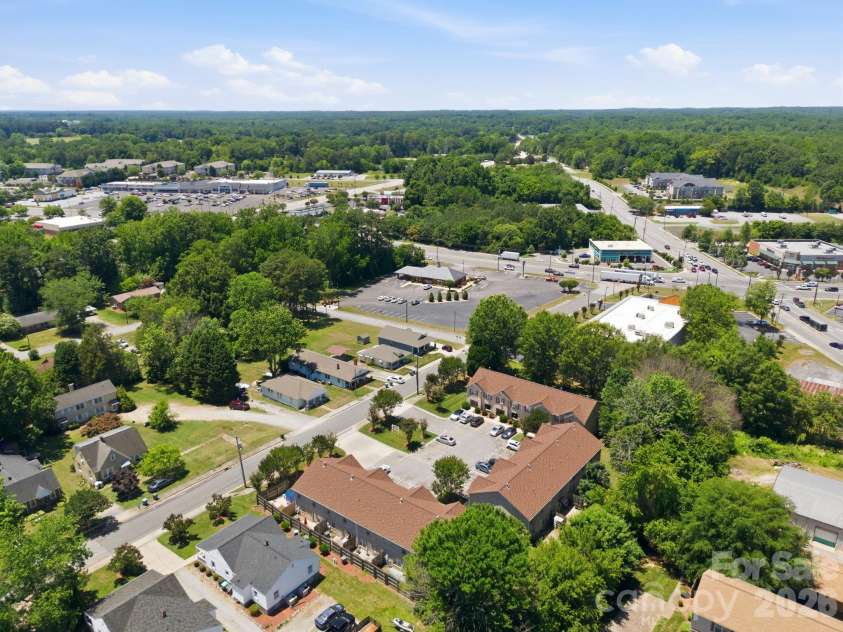 806 Maupin Avenue, Salisbury, NC 28144.  MLS# CAR4385180, YatesRealty ID 27822. 