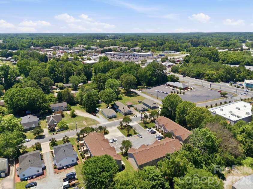 806 Maupin Avenue, Salisbury, NC 28144.  MLS# CAR4385180, YatesRealty ID 27822. 