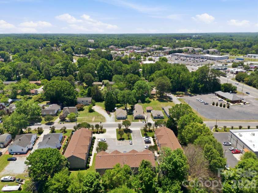 806 Maupin Avenue, Salisbury, NC 28144.  MLS# CAR4385180, YatesRealty ID 27822. 